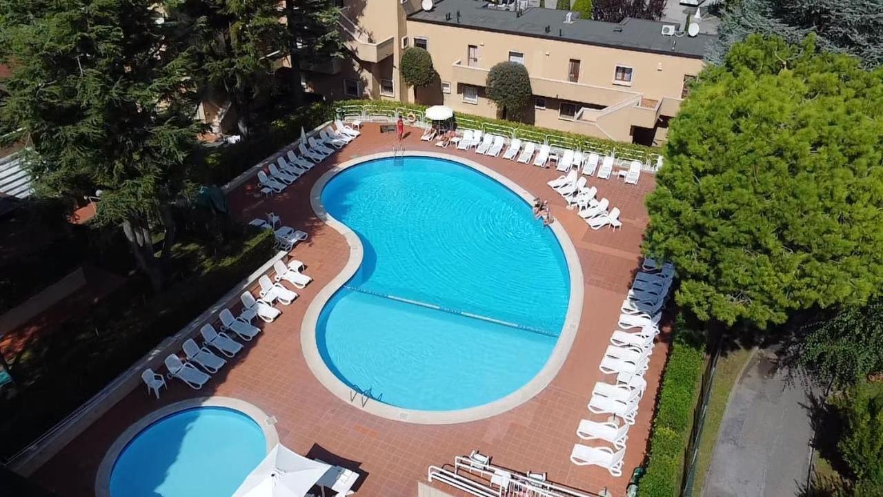 Nico'S Apartment Πεσκιέρα ντελ Γκάρντα Εξωτερικό φωτογραφία
