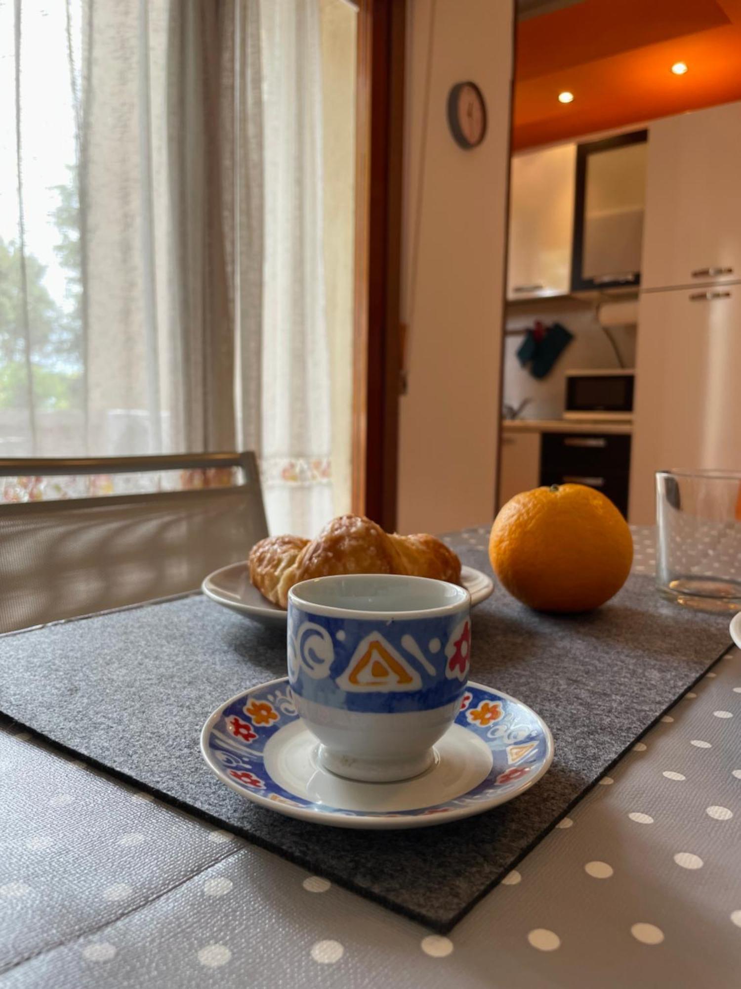 Nico'S Apartment Πεσκιέρα ντελ Γκάρντα Εξωτερικό φωτογραφία