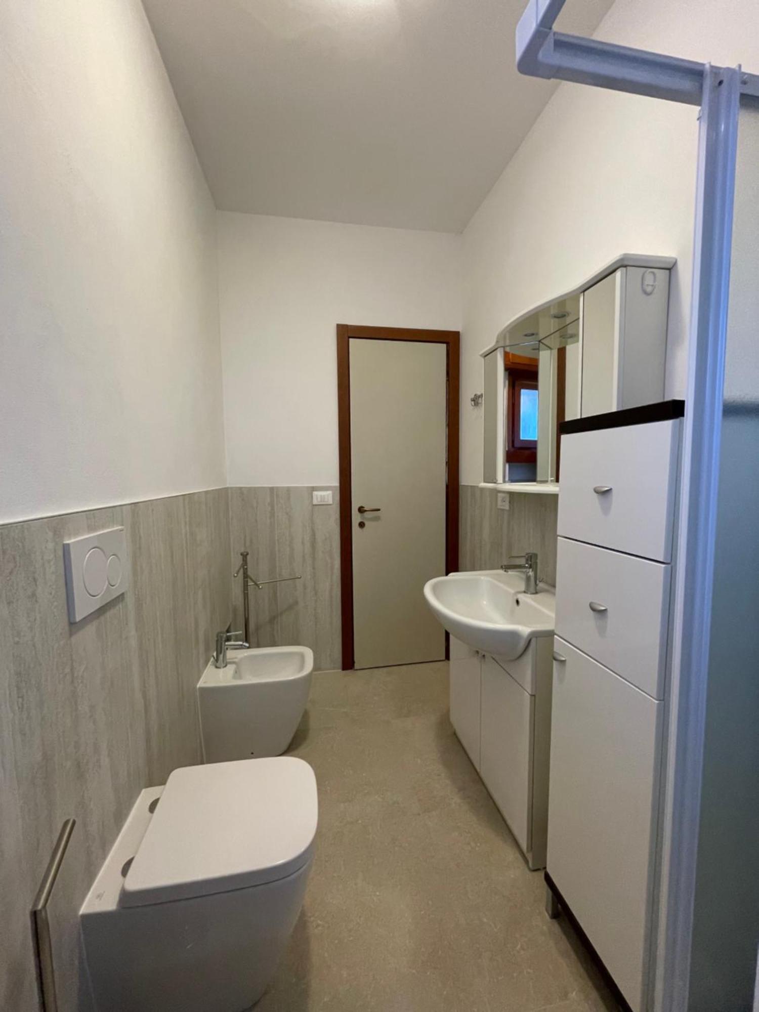 Nico'S Apartment Πεσκιέρα ντελ Γκάρντα Εξωτερικό φωτογραφία